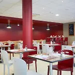 Hotel Campanile Bordeaux Ouest - Aeroport 3*