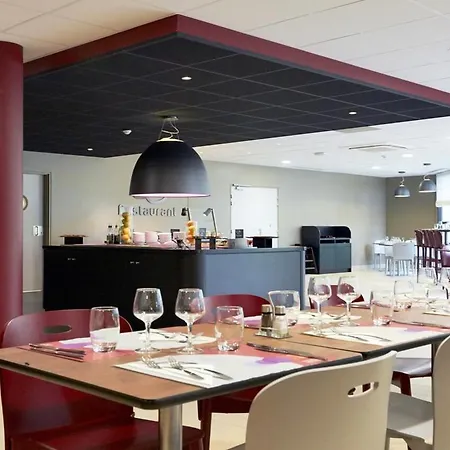 Campanile Bordeaux Ouest - Aéroport 3* Mérignac