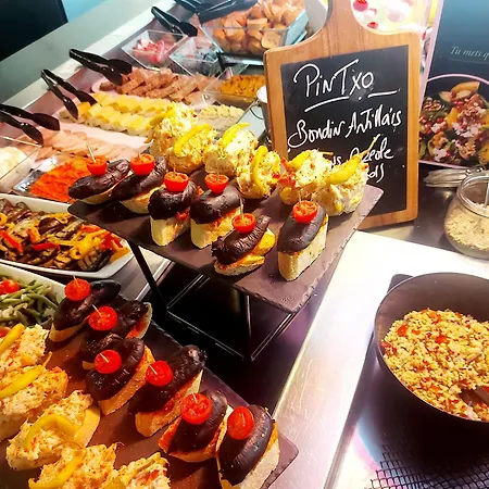 Campanile Bordeaux Ouest - Aeroport 3*