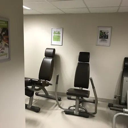 Campanile Bordeaux Ouest - Aeroport Hotel 3*