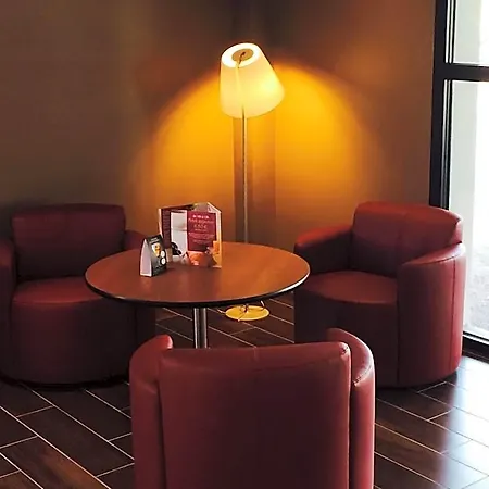 Hotel Campanile Bordeaux Ouest - Aeroport 3*