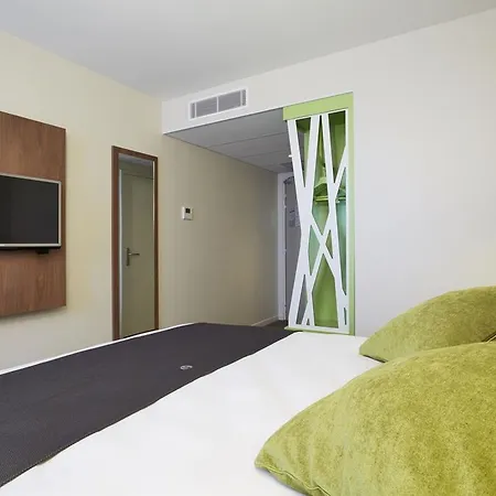 Campanile Bordeaux Ouest - Aeroport