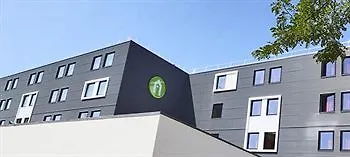 Campanile Bordeaux Ouest - Aeroport 3*