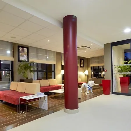 Campanile Bordeaux Ouest - Aeroport Hotel Mérignac