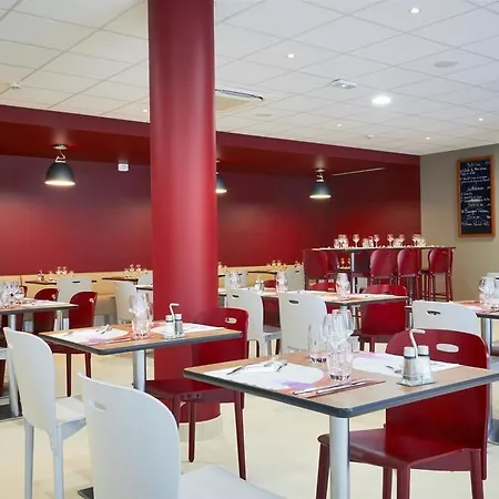 Hotel Campanile Bordeaux Ouest - Aéroport 3*