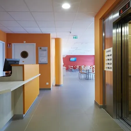 Campanile Bordeaux Ouest - Aeroport Merignac (Gironde)