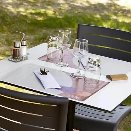 Hotel Campanile Bordeaux Ouest - Aeroport 3*