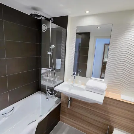 Hotel Campanile Bordeaux Ouest - Aeroport