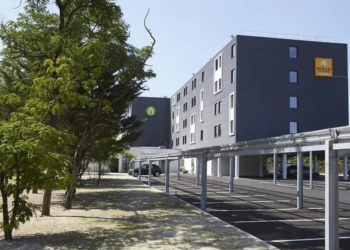 Hotel Campanile Bordeaux Ouest - Aeroport