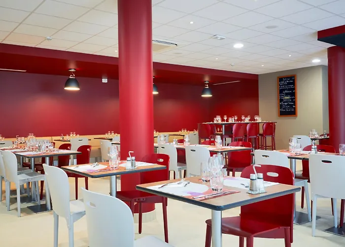 Campanile Bordeaux Ouest - Aeroport Hotel