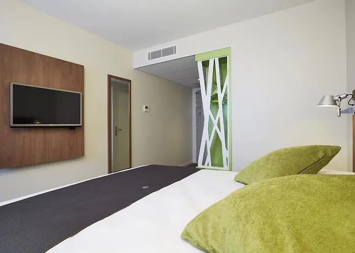 Campanile Bordeaux Ouest - Aeroport