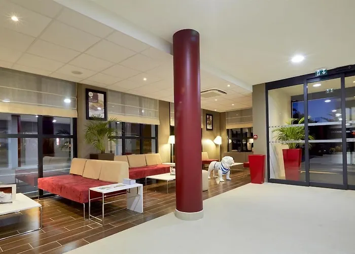 Campanile Bordeaux Ouest - Aeroport Hotel Mérignac