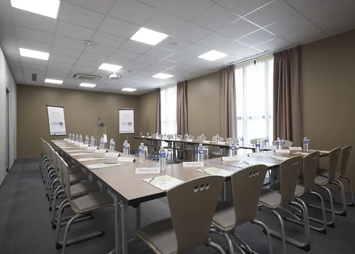 Hotel Campanile Bordeaux Ouest - Aeroport