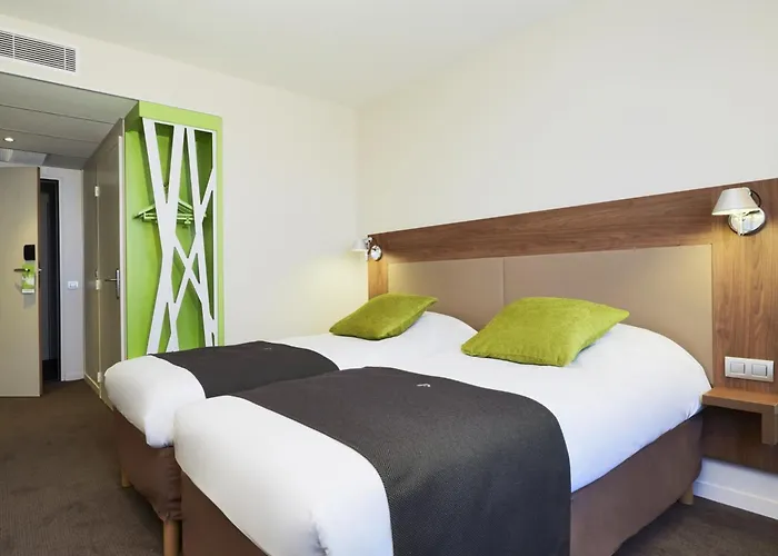 Campanile Bordeaux Ouest - Aeroport Hotel 3*